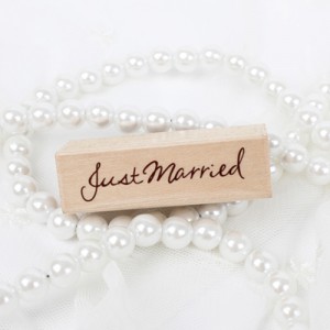 E10 / just married